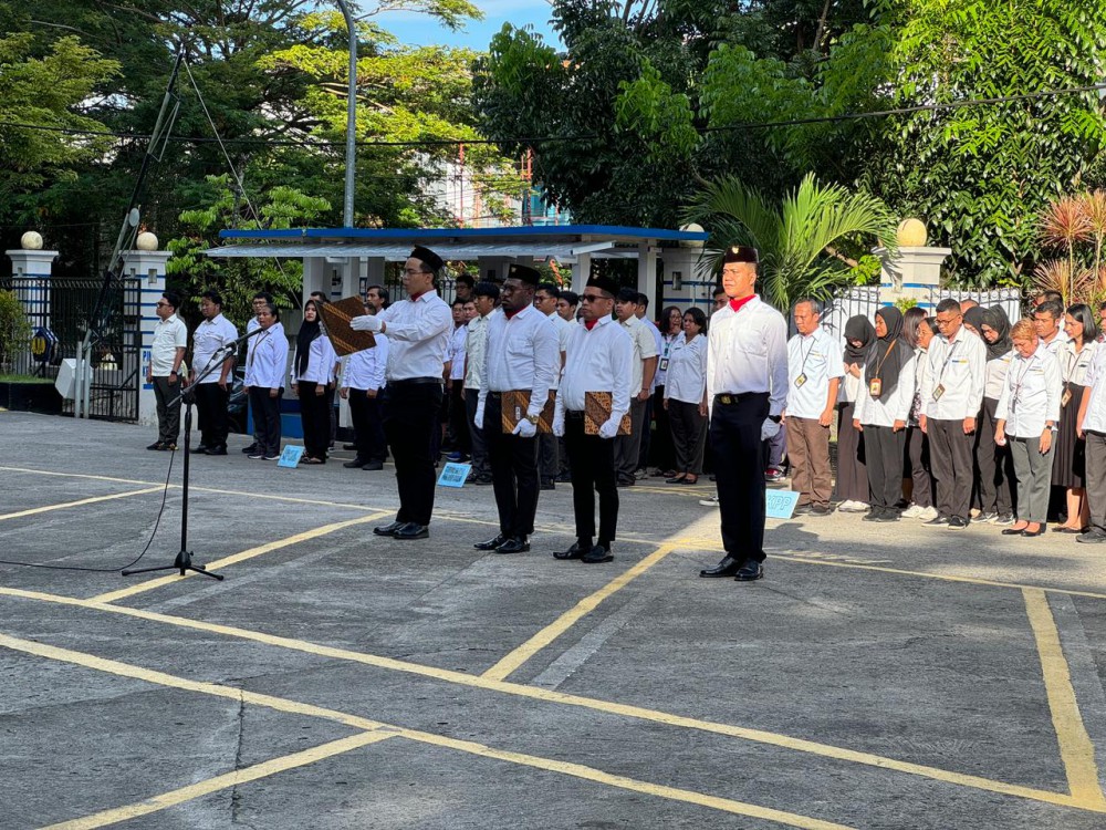 Kemenkeu Satu Maluku Menggelar Upacara Hari Pahlawan